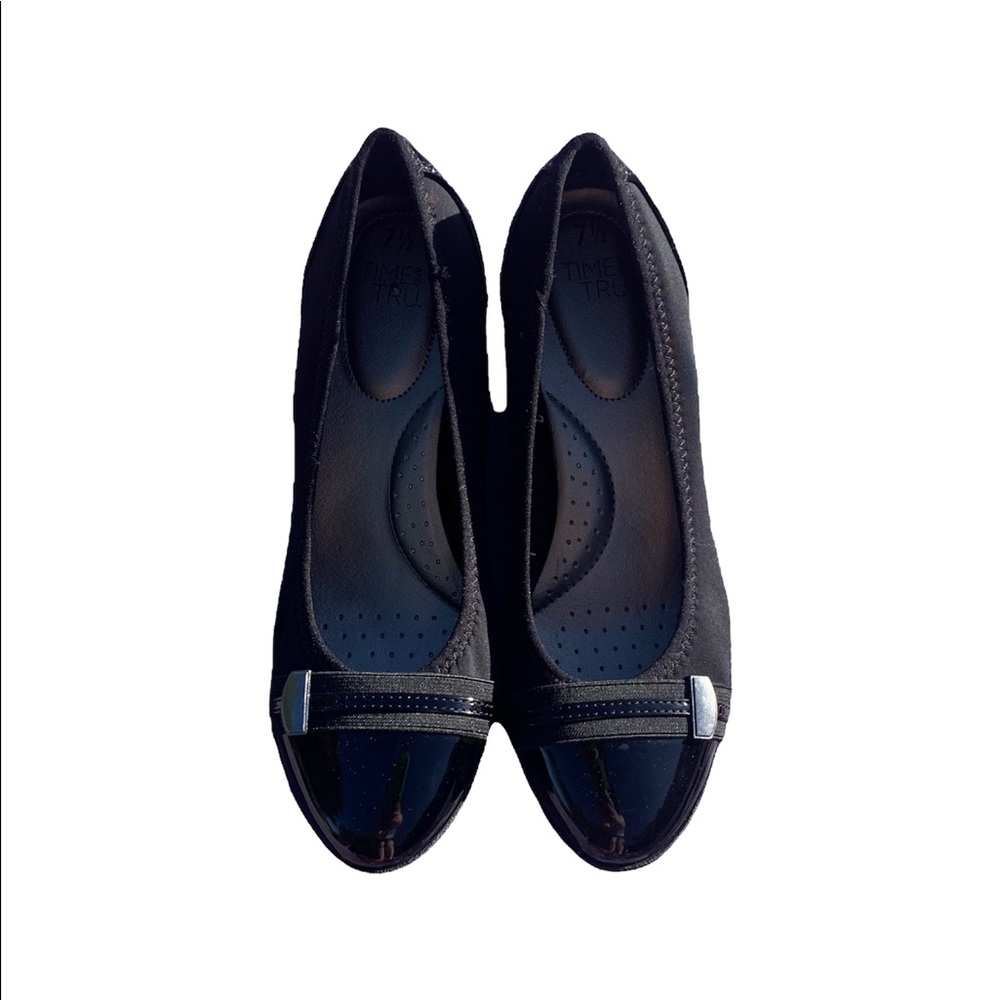 Time & Tru Black Wedge Heels